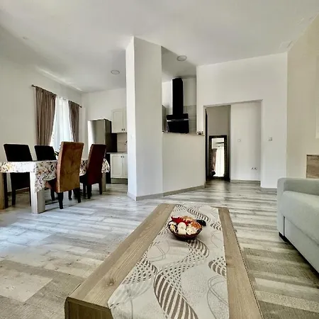 Apartment Plaza De Toros By United Renters Alicante