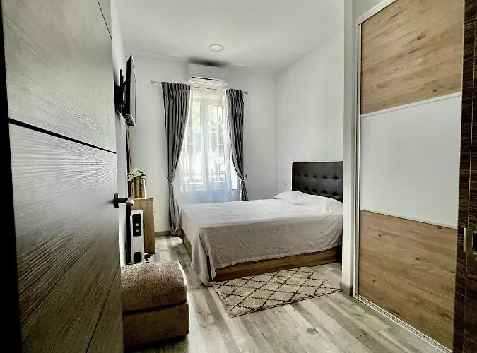 Plaza De Toros By United Renters *